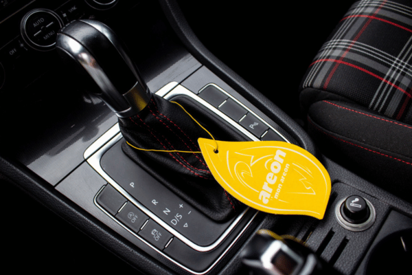 Nước hoa treo xe ô tô