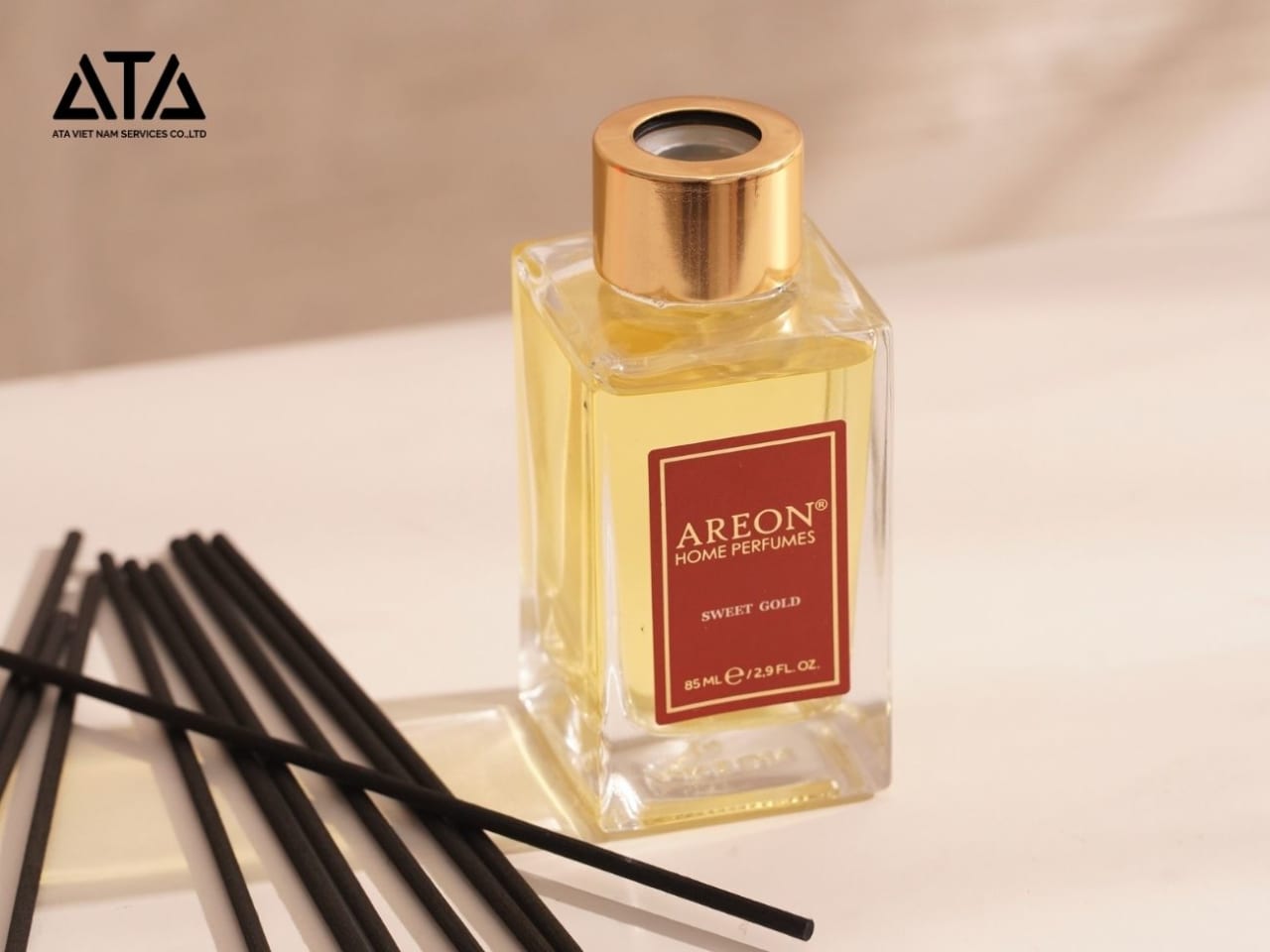 Nước hoa thơm phòng dạng que tán