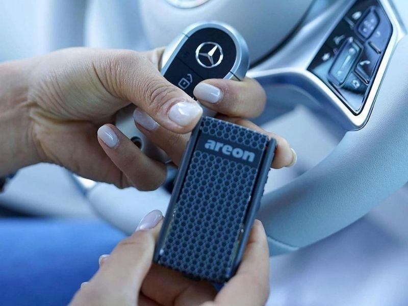 Nước hoa kẹp cửa gió điều hòa Areon Car Sport Lux Platinum