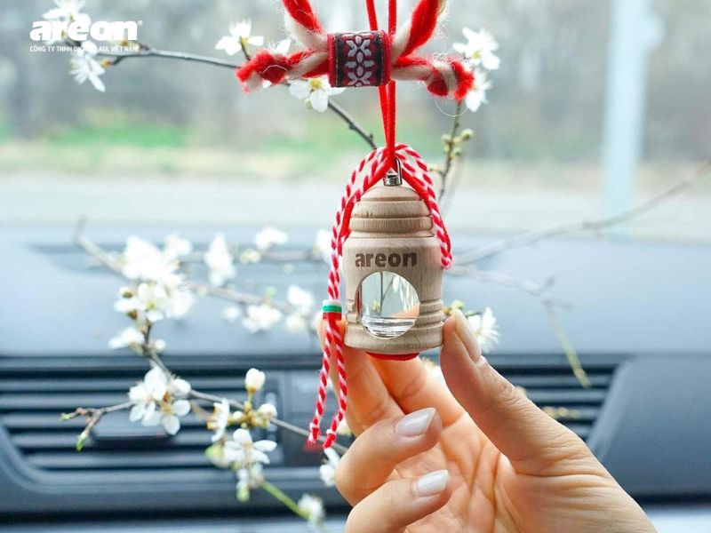 review tinh dầu treo xe hơi mùi nhẹ